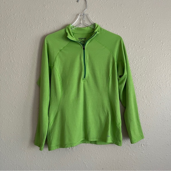 Patagonia Tops - Patagonia Capilene‎ 3 midweight 1/2 zip long sleeve